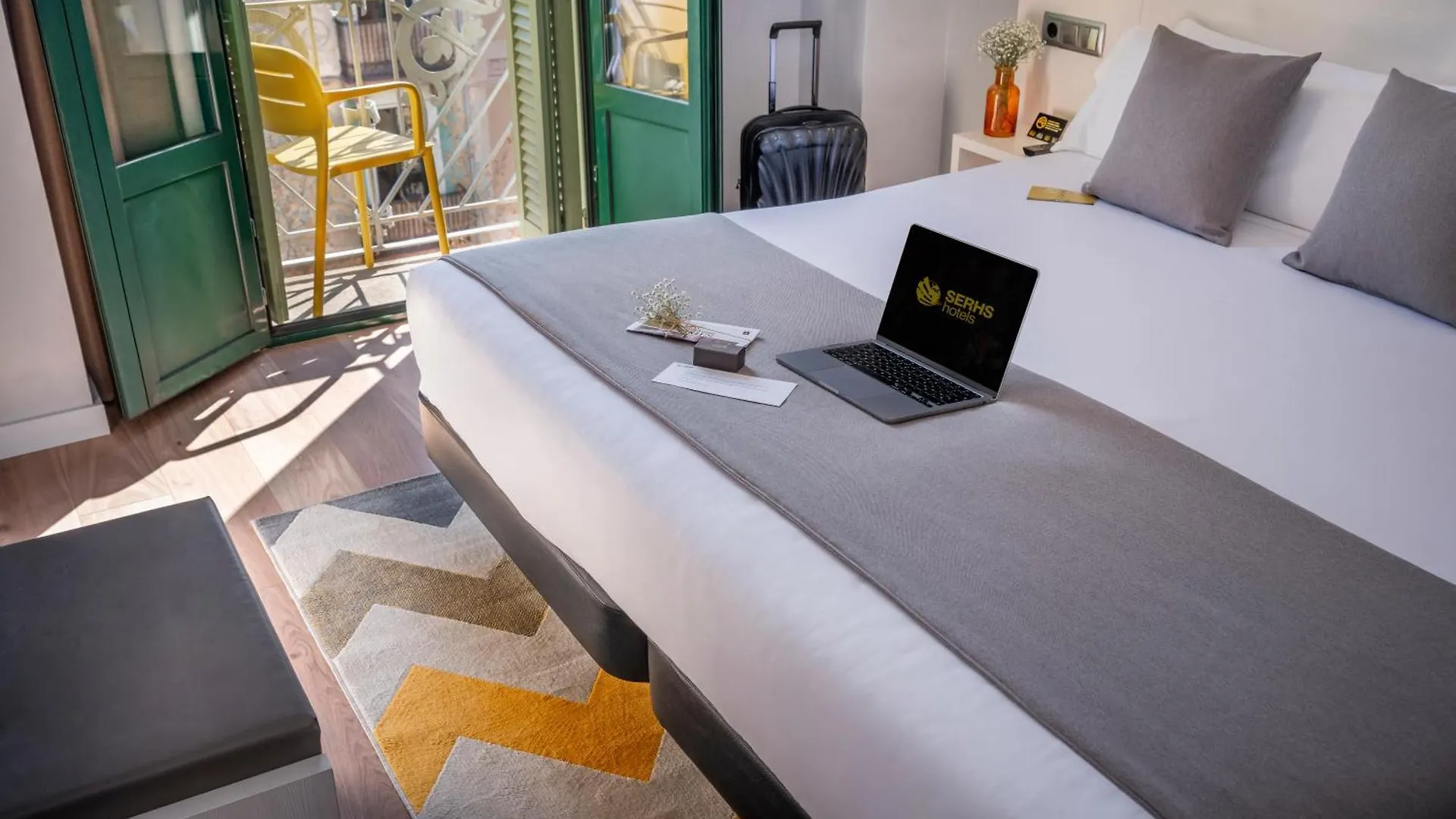 Serhs Carlit Boutique Hotel Барселона 3*,  Испания