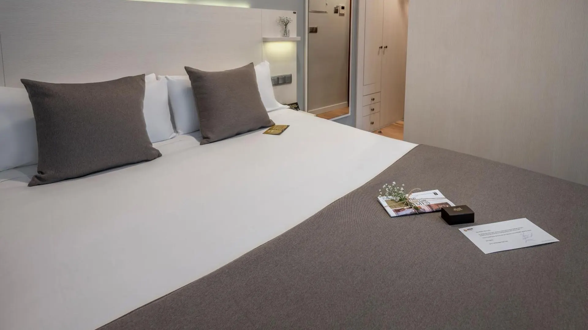Serhs Carlit Boutique Hotel Барселона Испания