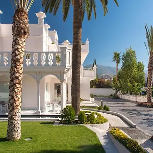*** Отель Quinta Real Granada Испания