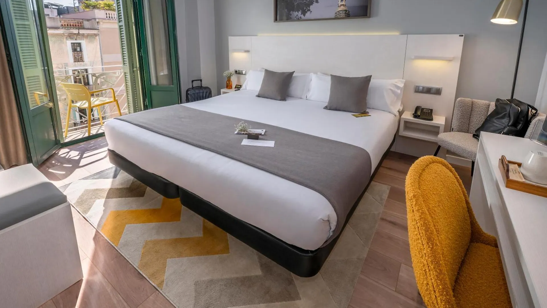 Serhs Carlit Boutique Hotel Barcelona 3*,  Hiszpania