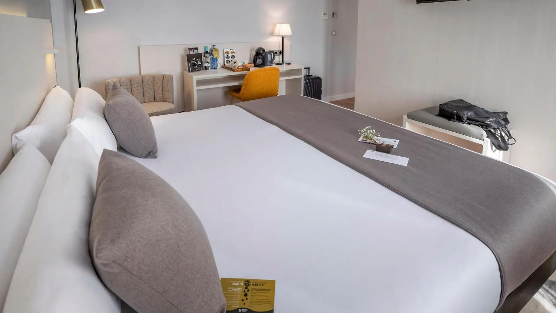 Serhs Carlit Boutique Hotel Barcelona 3*,
